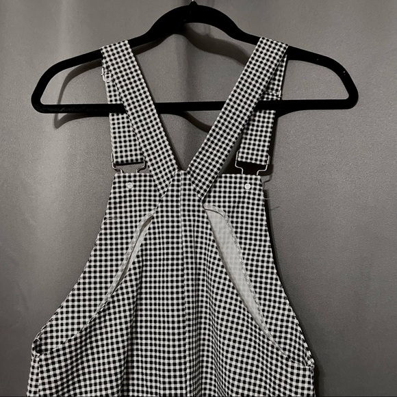 Checkered overall dress - Picture 3 of 3